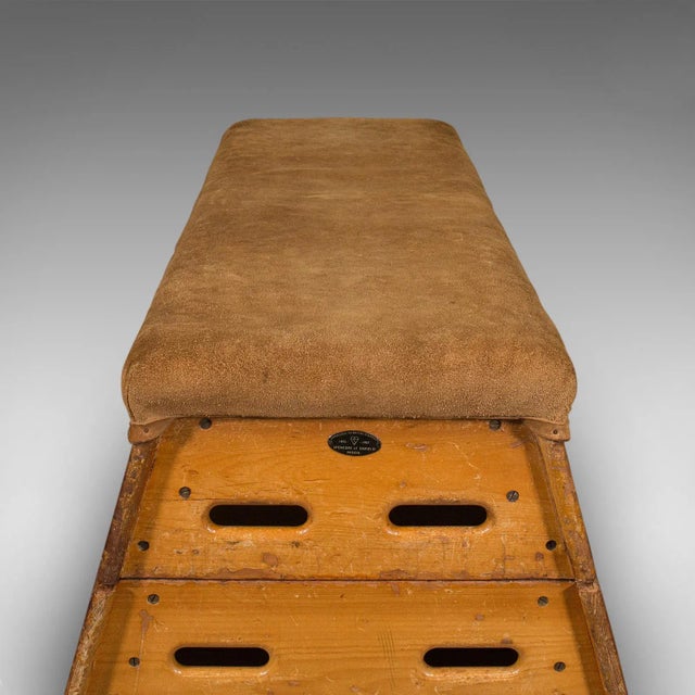 Brown 1960s Vintage English Beech Gymnastic Box Vault For Sale - Image 8 of 10