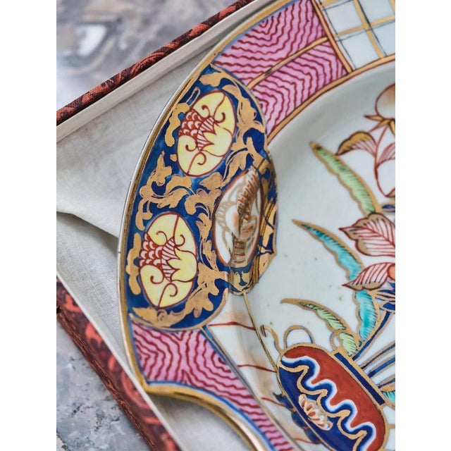 Japanese Porcelain Imari Shaving Plate For Sale - Image 9 of 12