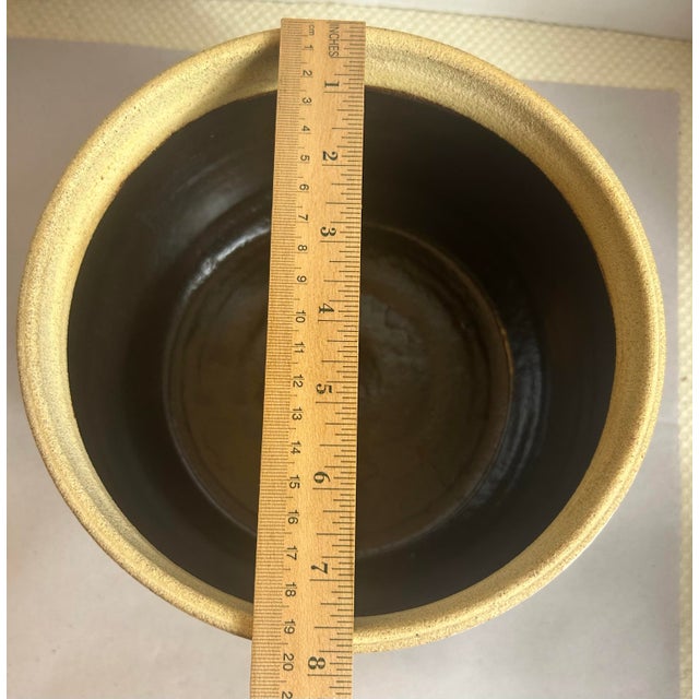 Vintage 1970’s Studio Pottery Stoneware Soup Tureen With Plate For Sale In Orlando - Image 6 of 12