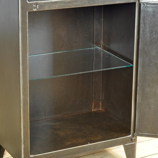 Black Glass and Iron Medical Cabinet from Kovona, 1950s For Sale - Image 6 of 14