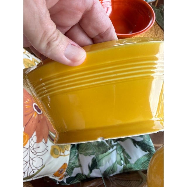 1940s Mid Century Modern Harlequinware - 42pcs For Sale - Image 15 of 18