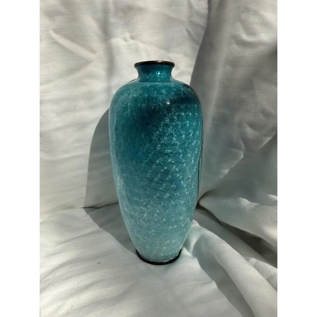 Japanese Cloisonne Enamel Vase Wisteria Ice Blue Ground 7 in Antique Meiji Era For Sale - Image 9 of 14