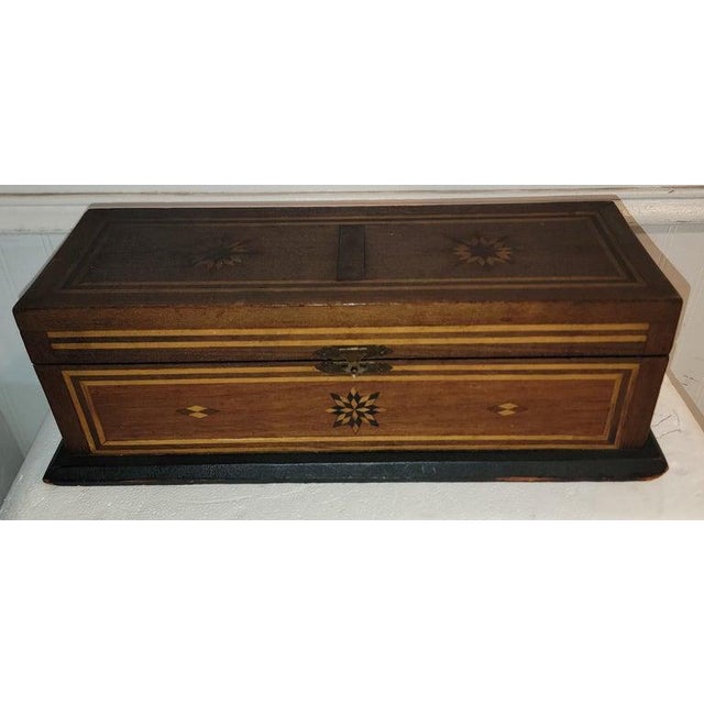 19Thc Stars & Stripes Inlaid Wood Box For Sale - Image 9 of 9