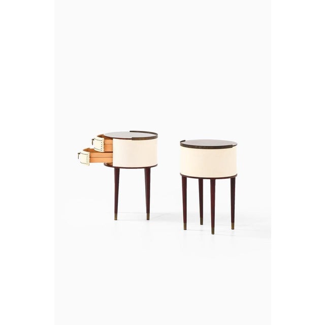 Vintage Bedside Tables in Brass and Mahogany by Halvdan Pettersson, 1950s, Set of 2 For Sale - Image 4 of 5