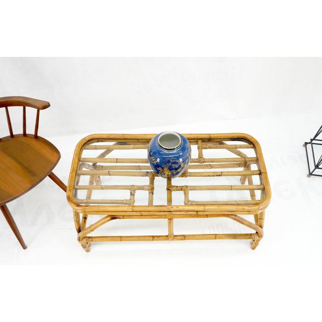 Rattan Bamboo Rectangle Glass Top Mid-Century Modern Coffee Table Mnt! For Sale - Image 9 of 12