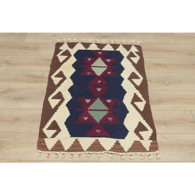 1970s Scandinavian Geometric Style Turkish Navy Blue and Blue Oushak Kilim Rug For Sale - Image 11 of 11