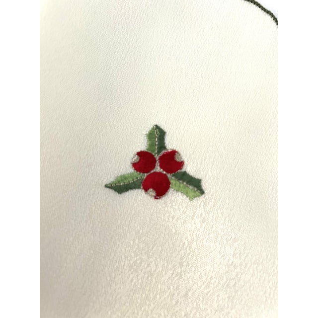 Vintage Embroidered Holly Berry Napkins, Set of 12 For Sale - Image 4 of 4