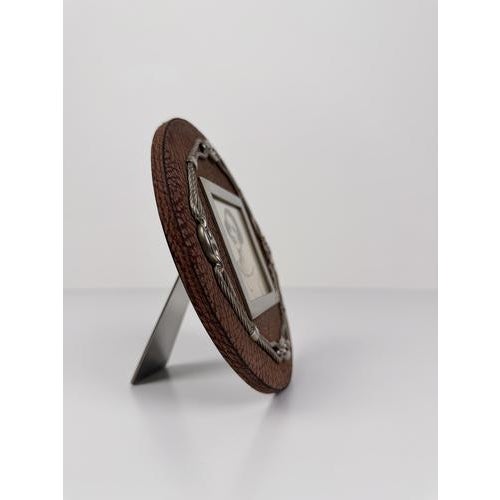 1970s Vintage Nautical Picture Frame with Marine Chains and Leather in the style of Gucci, 1970s For Sale - Image 5 of 14