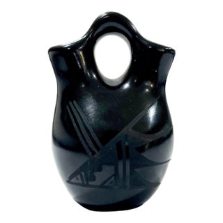 1990s Santa Clara Pueblo Blackware Pottery Wedding Vase - Signed Kinlicheni For Sale