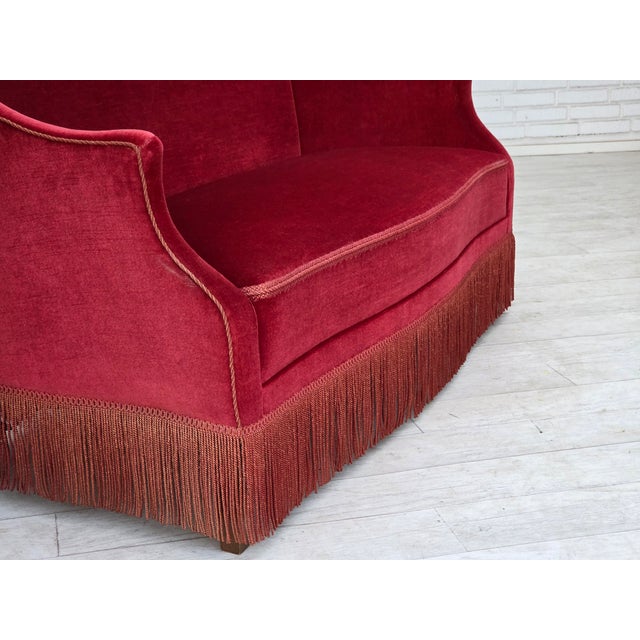 1970s Danish 2-Seater Sofa in Red Velour with Ash Legs, 1970s For Sale - Image 5 of 18