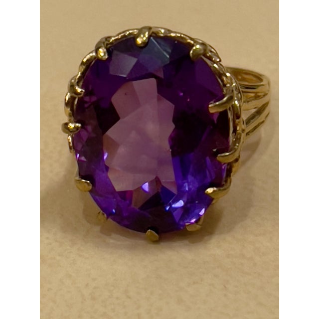 15 Carat Amethyst Cocktail Ring in 14 Karat Yellow Gold For Sale - Image 17 of 18