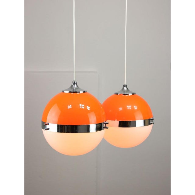 Contemporary Space Age Italian Orange Pendant Lamps, Set of 2 For Sale - Image 3 of 18