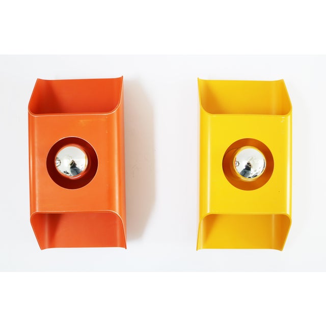 Mid-Century Modern Space Age Wall Lights by Klaus Hempel for Kaiser-Leuchten, 1970s, Set of 2 For Sale - Image 3 of 10