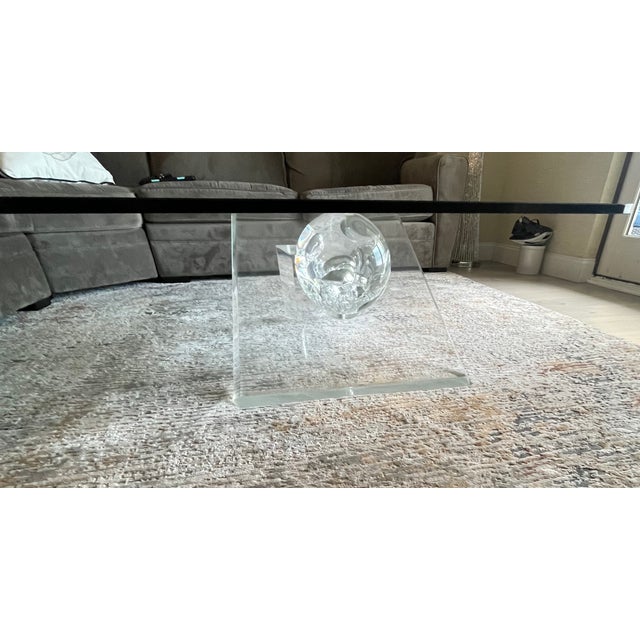Vintage Lucite and Glass Coffee Table For Sale In Philadelphia - Image 6 of 7