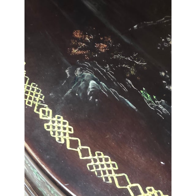 Early 20th Century Japanese Lacquered Storage Box For Sale - Image 4 of 17