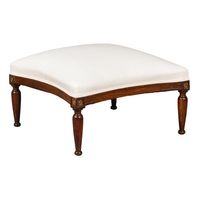 French Turn of the Century Ottoman with Giltwood Rosettes and Upholstery, 1900s For Sale