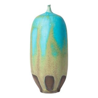 Rose Cabat Studio Pottery Feelie Vase For Sale