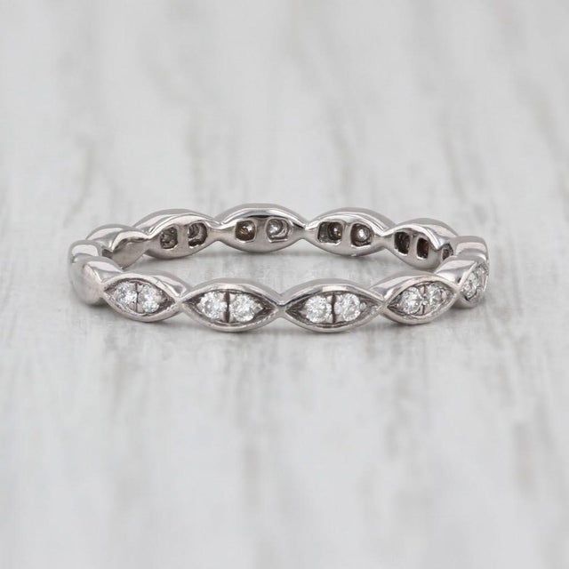 0.20ctw Diamond Band 18k White Gold Stackable Wedding Ring Size 6 For Sale - Image 4 of 8