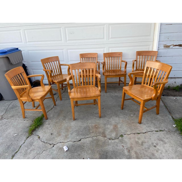 1930s Vintage Mid Century Modern Jasper Seating Co Furniture Bankers Golden Oak Chair Set of 7 For Sale - Image 5 of 12