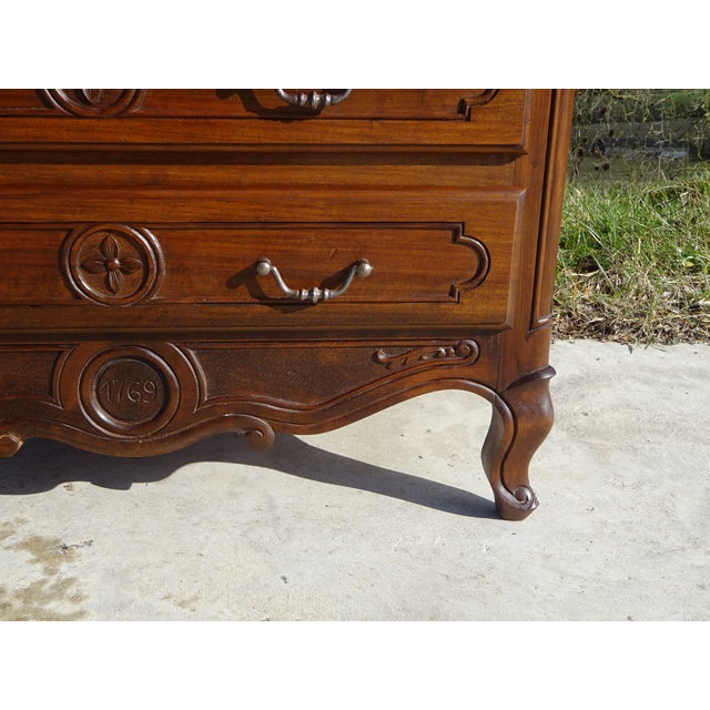 Louis XV Display Cabinet with Secretary and Drawers in Walnut, 1960s For Sale - Image 12 of 18