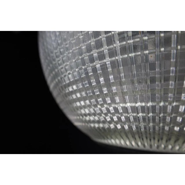 Metal Original Paris Streetlamp from Holophane, France, 1960 For Sale - Image 7 of 18