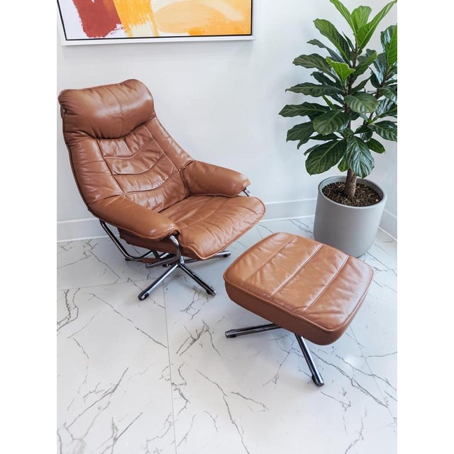 Mid-Century Modern Set of Mid-Century Modern Leather Lounge Chair and Ottoman from Skoghaug Industri, 1980 For Sale - Image 3 of 18