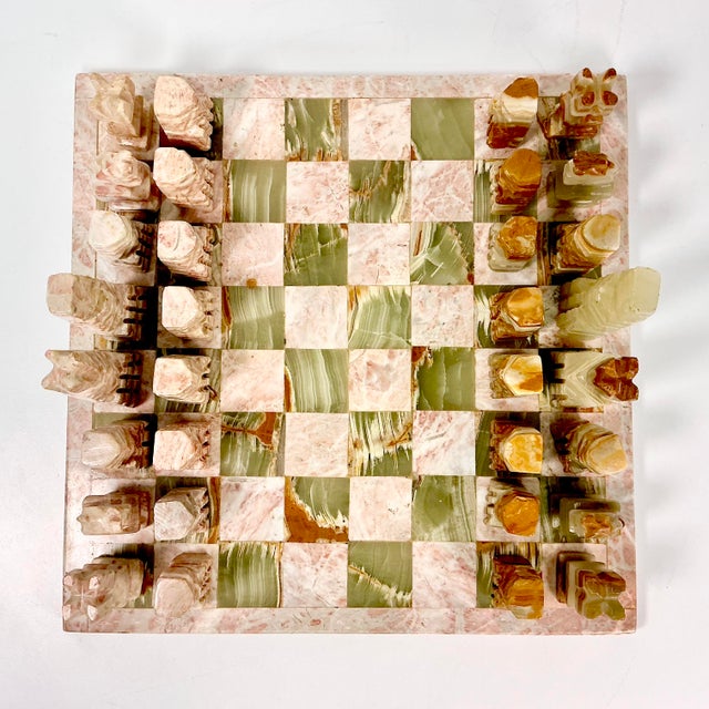 1970s Vintage Italian Mediterranean Hand Carved Pink Marble & Sage Onyx Chess Set - 33 Pieces For Sale - Image 11 of 16