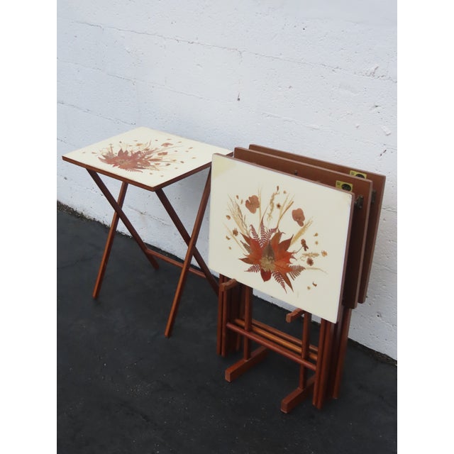 Scheibe Mid Century Folding Wooden Tv Trays Floral Top 4pc Set With Stand 6896 For Sale - Image 14 of 18