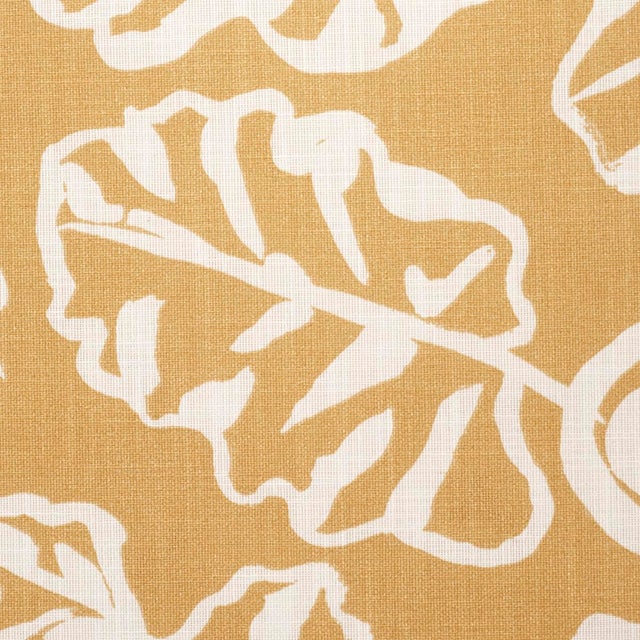 Contemporary Schumacher Del Mar Indoor/Outdoor Fabric In Marigold For Sale - Image 3 of 4