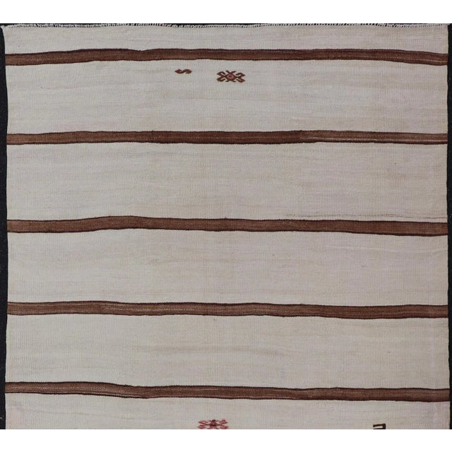 Mid 20th Century Turkish Vintage Flat-Weave in Light Brown and Cream With Stripe Design For Sale In Atlanta - Image 6 of 11