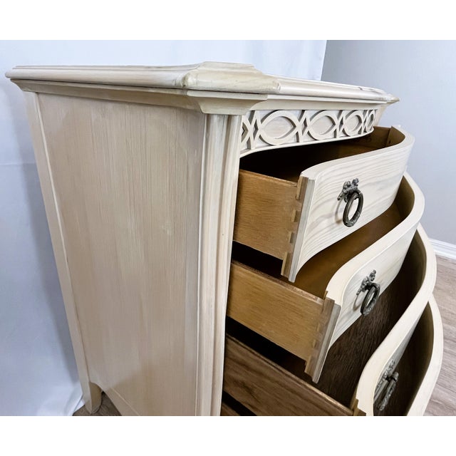 Vintage Lexington Chest of Drawers in Factory Whitewashed Driftwood