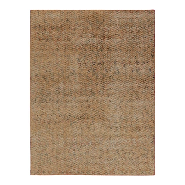 Rug & Kilim’s Modern Distressed Rug in Beige and Gold With Geometric Patterns For Sale