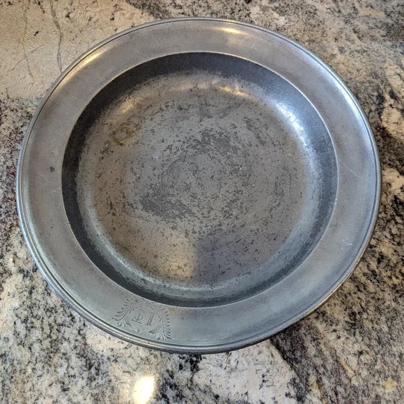 Silver Antique Pewter Charger Plate (C. 1780–1840) For Sale - Image 8 of 9