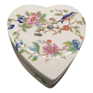 1990s Aynsley Pembroke English Bone China Heart Shaped Trinket Box