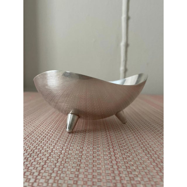 F.B. Rogers Midcentury Silverplate Footed Bowl For Sale - Image 11 of 13