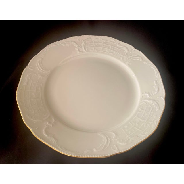 Rosenthal Rosenthal Sanssouci Barbara Thin Gold Trim 8” Salad/Desert Pair of Plates Vintage Excellent Condition For Sale - Image 4 of 14