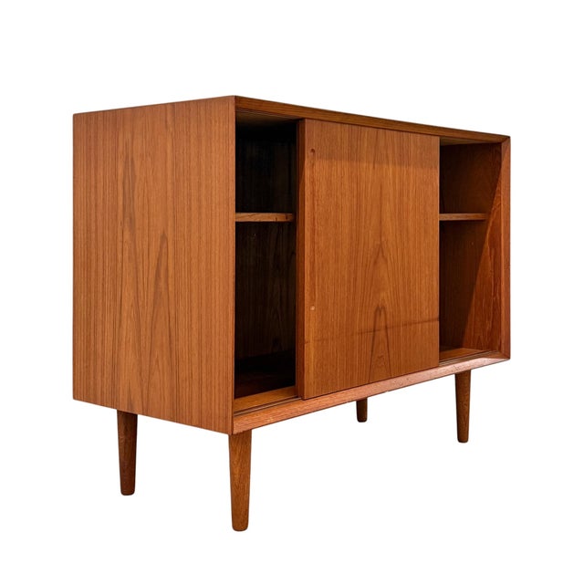 Low Teak Sideboard by Svend Aage Rasmussen for Alderlyst Møbelfabrik, Denmark, 1960s For Sale - Image 11 of 17