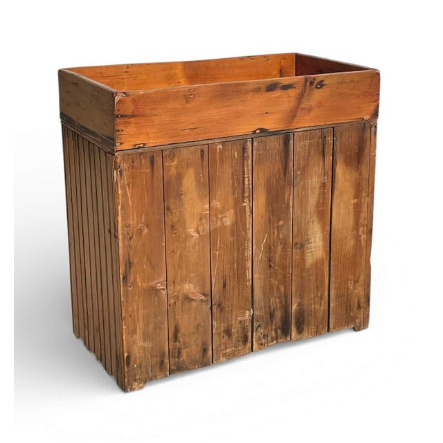 Antique - Late 19th Century - Beadboard Dry Sink For Sale - Image 4 of 18