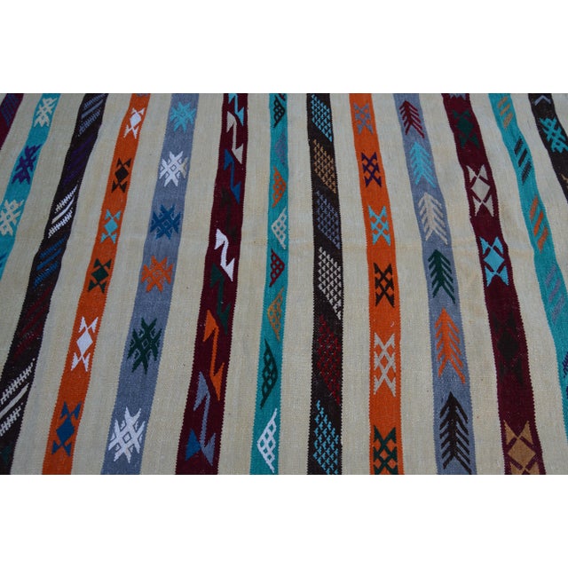 Late 20th Century Moroccan Rug- 3'1'' X 4'9'' For Sale - Image 4 of 5