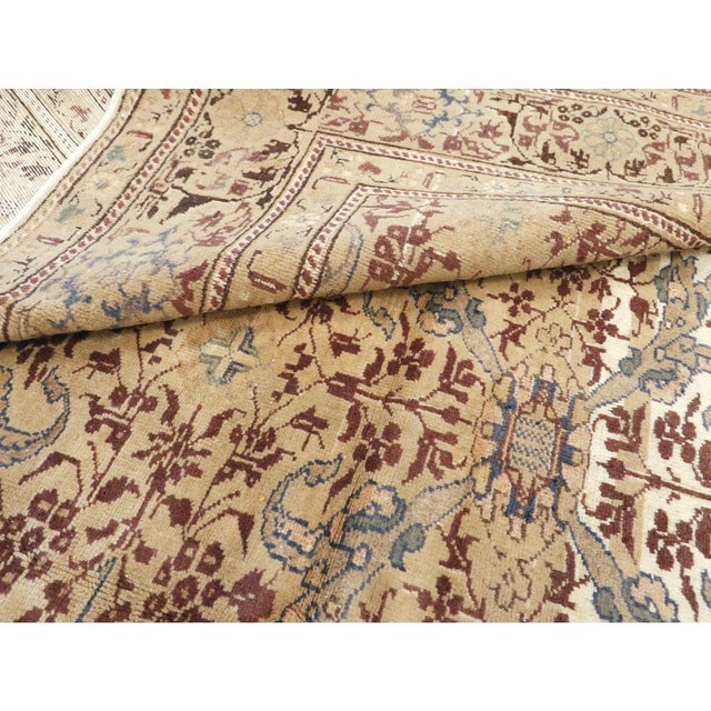 Galerie Shabab Collection Mid-20th Century Handmade Turkish Sivas Accent Rug For Sale - Image 10 of 10