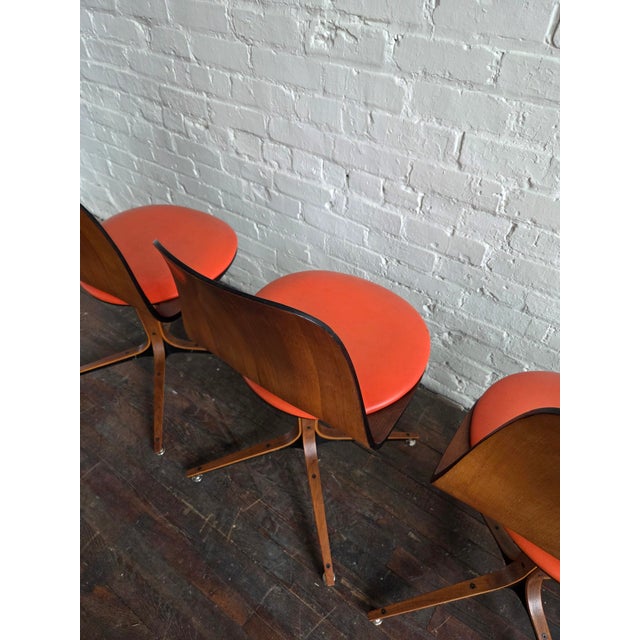 Wood 1960s Bentwood Dining Chairs Attributed to George Mulhauser for Plycraft, Set of 4 For Sale - Image 7 of 18