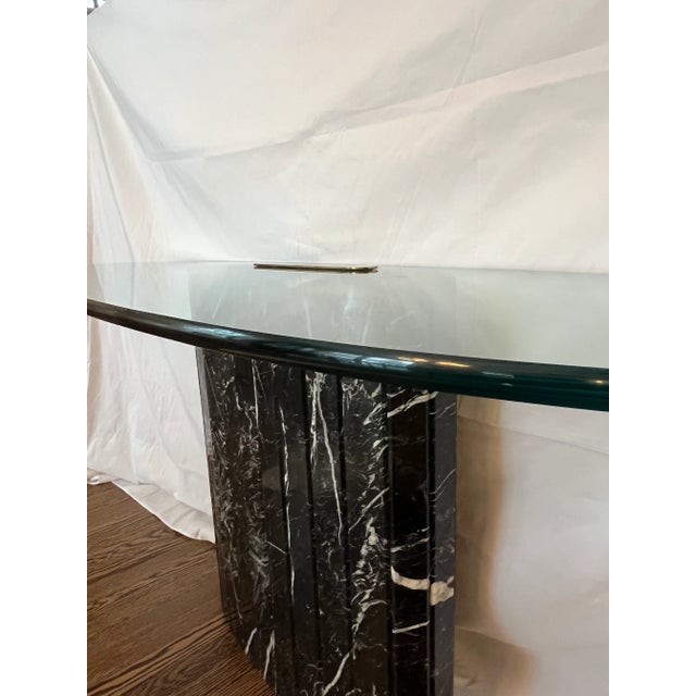 1980's Postmodern Oval Console Table With Black Marbleized Base, Glass and Brass Top For Sale - Image 11 of 11