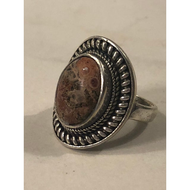 Vintage Agate Sterling Ring With Rope Detail (Size 8.75) For Sale - Image 10 of 11