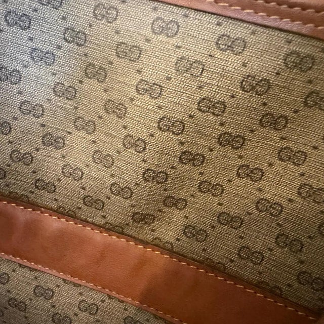 A 2000s Vintage Gucci Micro Gg Monogram Beige and Brown Coated Canvas Hand-Bag 7 For Sale - Image 13 of 18