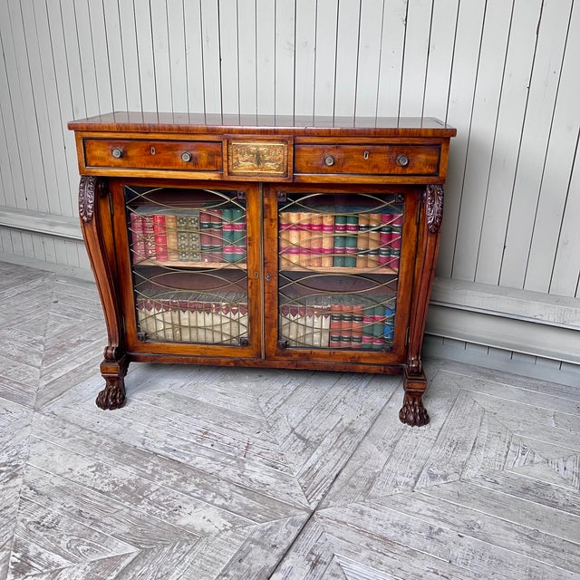 Hollywood Regency Regency Mahogany and Brass Inlaid Chiffonier Bookcase, 1820s For Sale - Image 3 of 11