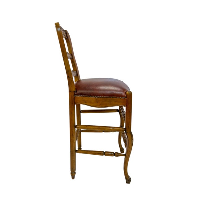 1980s Pair of French Provincial Pine Bar Stools For Sale - Image 5 of 14