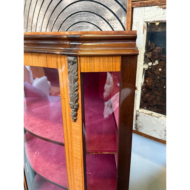 French Style Bow Front Corner Cabinet For Sale - Image 15 of 17