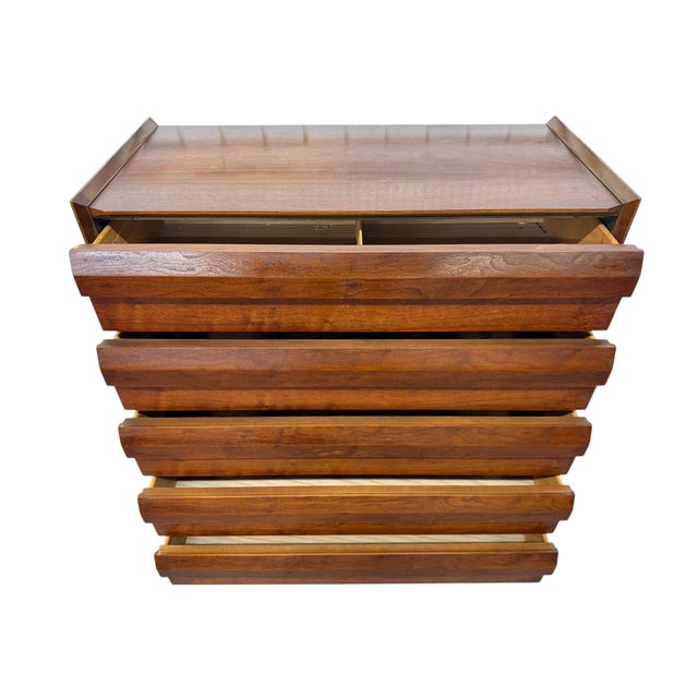 Mid-Century Modern Lane 1st Edition Walnut High Chest For Sale In Philadelphia - Image 6 of 8