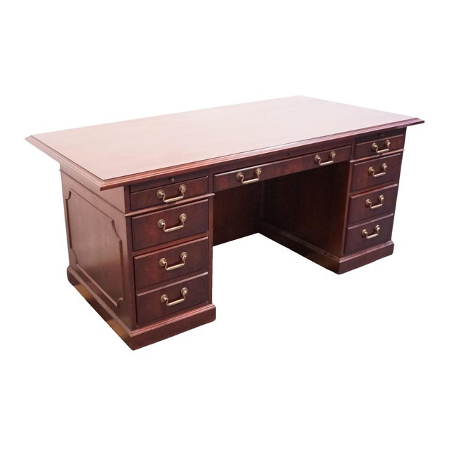 KIMBALL FURNITURE Solid Mahogany Traditional Style 72" Executive Office Desk 30.5" High 72" Wide 36" Deep Knee Area:...