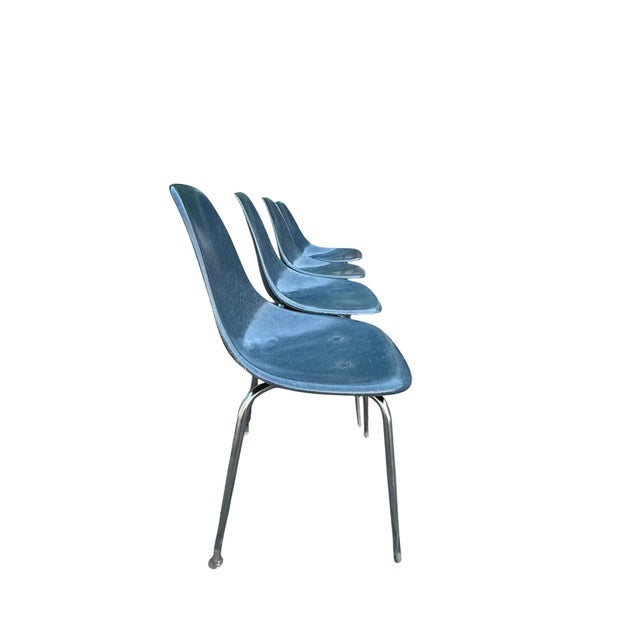 Vintage Mid-Century Modern Blue Fiberglass Shell Chairs, Chrome Legs, Set of Four For Sale - Image 9 of 18